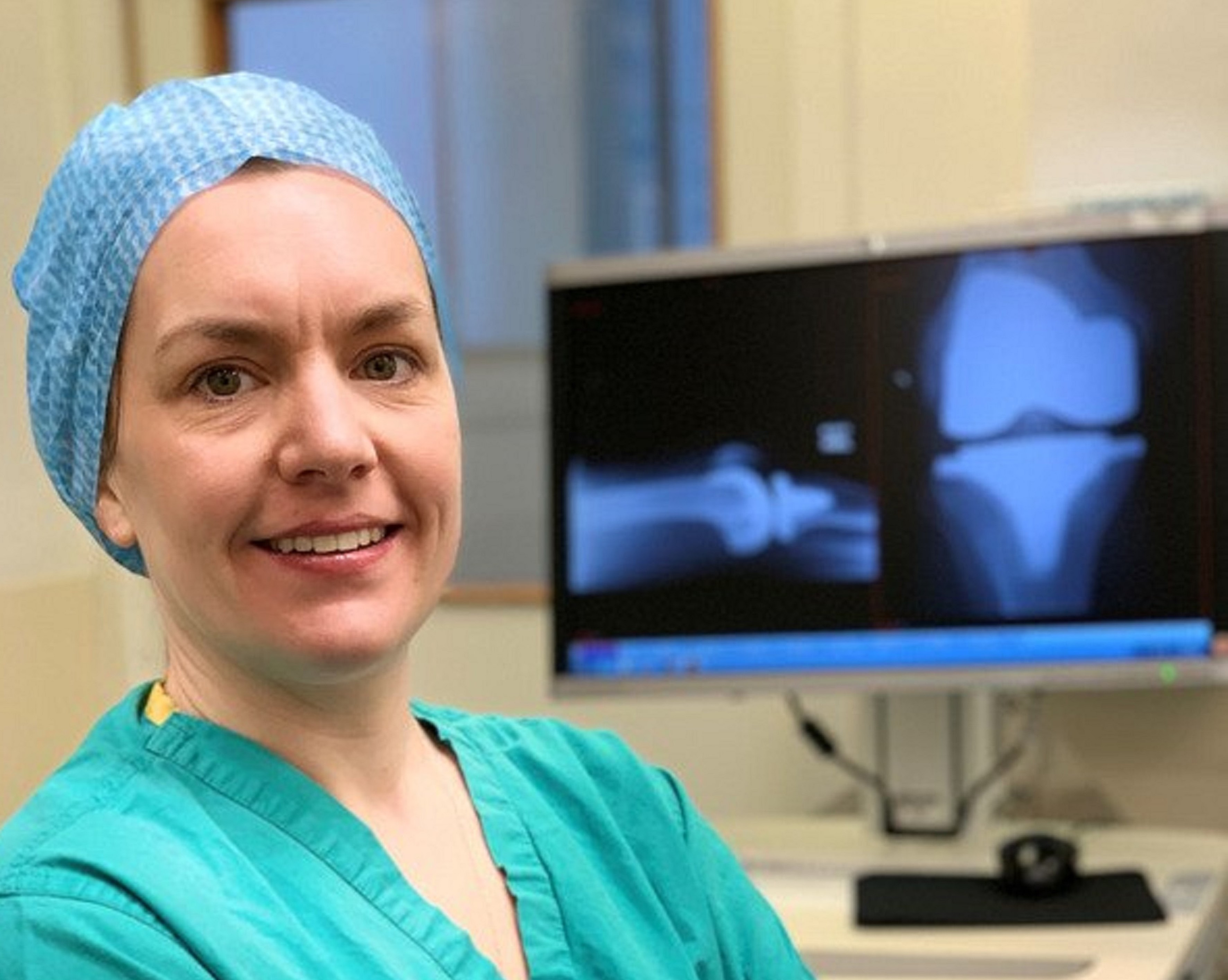 Consultant Orthopaedic Surgeon Sarah Mitchell, carried out the procedure.