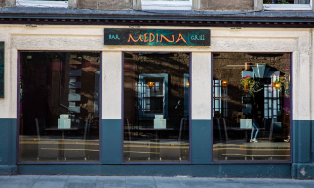 Medina, Dundee.