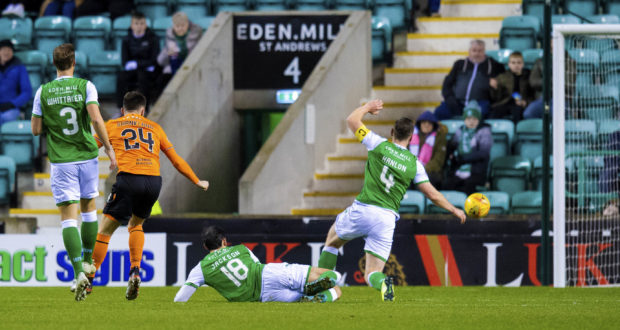 Lawrence Shankland scores to make it 1-0 against Hibs.