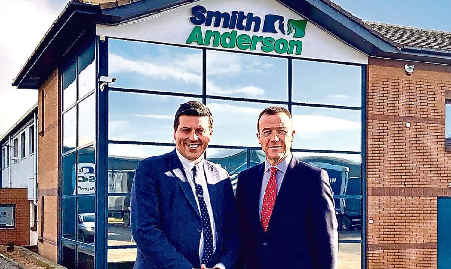 Business Minister Jamie Hepburn with Michael Longstaffe, Chief Executive Officer of Smith Anderson