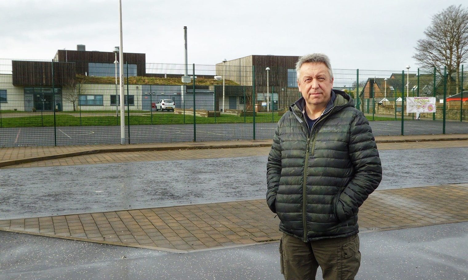 Councillor Angus Forbes is backing the construction of a school which serves the eastern Carse of Gowrie and beyond.