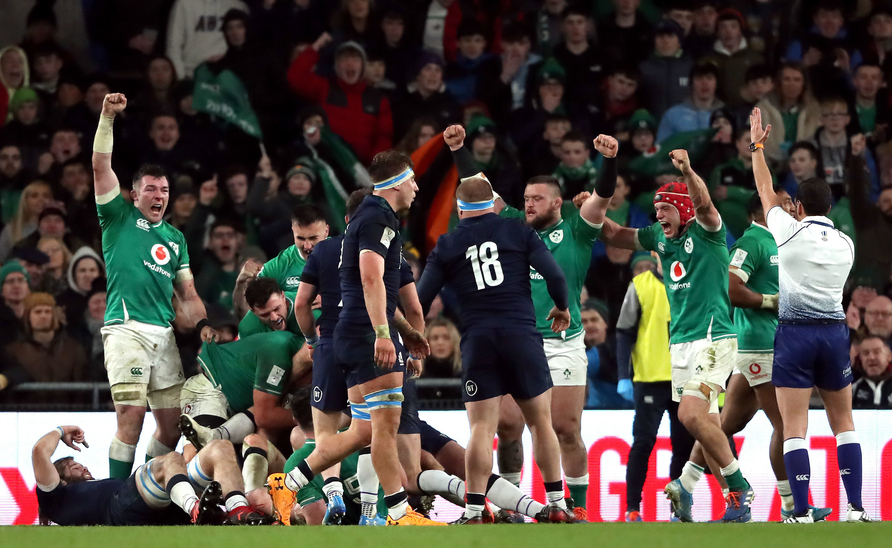 Scotland are denied at the death again by the Irish defence in Dublin.