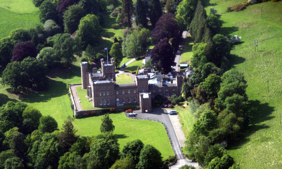 Kinfauns Castle