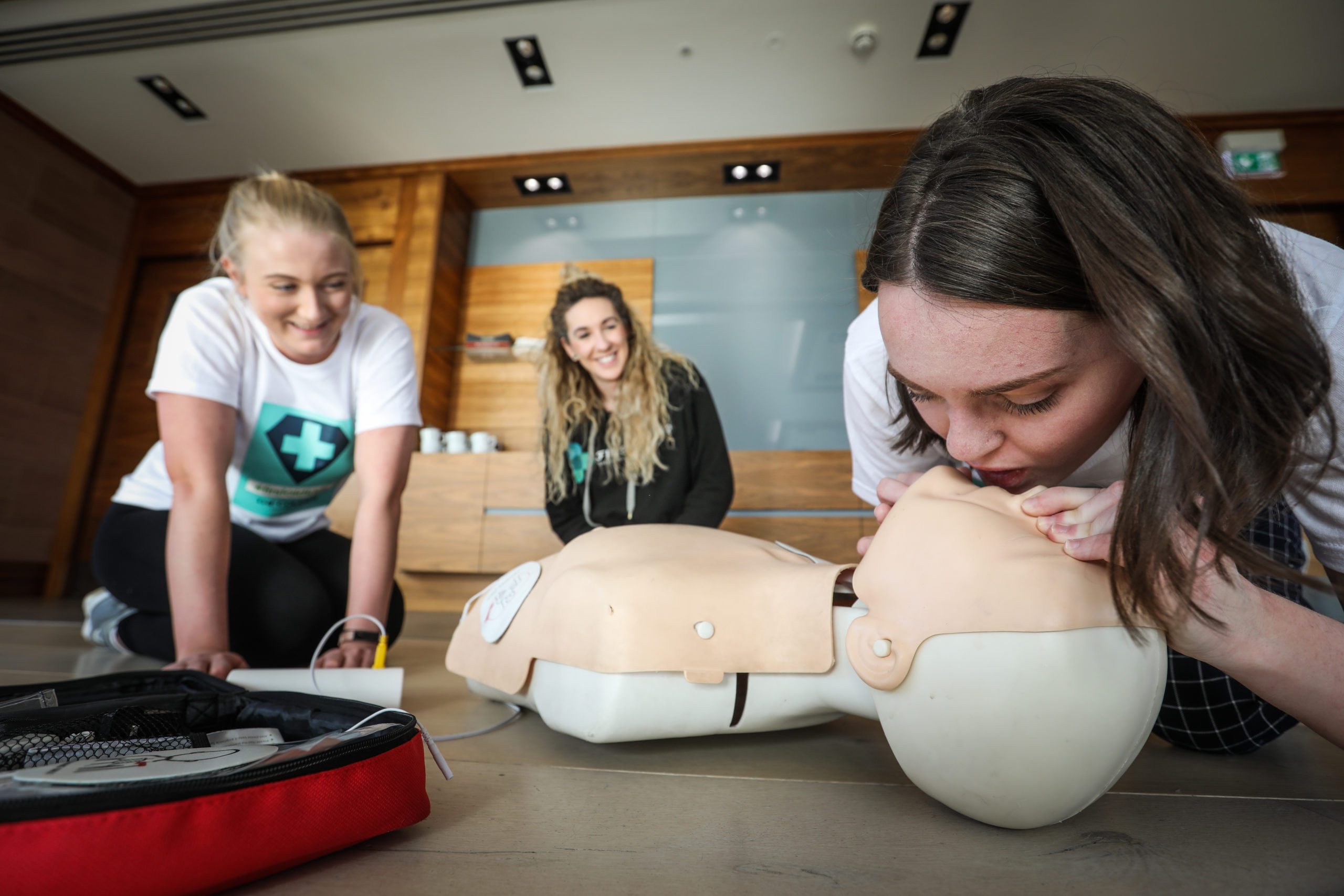 Robyn Duffy runs a series of first aid courses in Tayside and Fife tailored to parents and adults.
