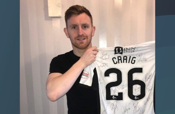 Liam Craig with the signed shirt/