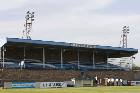 Station Park club expect to make five-figure losses