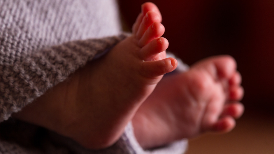Parents are being urged to contact their GP to set up a six-week check for their baby.