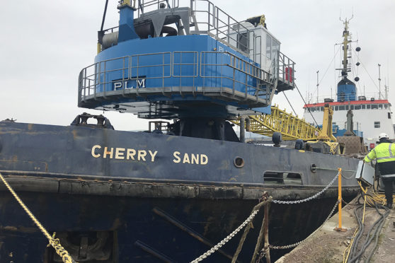 The dredger Cherry Sand