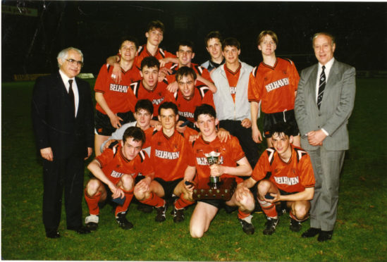 United's 1990 Youth Cup winning side. Back row (left to right): Unnamed BP representative, McMillan, Ferguson, Dailly in front, Clark, Bollan in front, Garden, Mearns, McInulty, Peter Gardiner (SFA representative and Stirling Albion chief). Front row (left to right): Conville, Parks, Johnson, McLaren and Lindsay.