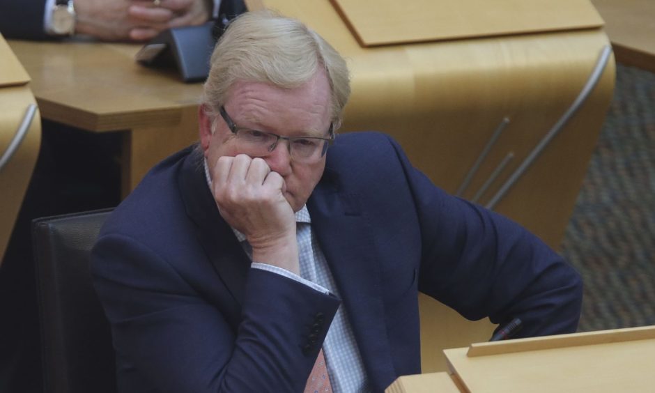 https://wpcluster.dctdigital.com/thecourier/wp-content/uploads/sites/12/2020/05/Jackson-Carlaw-MSP-First-Ministers-Questions-FMQs-Scottish-Politics_35493912-e1590593215718-940x564.jpg