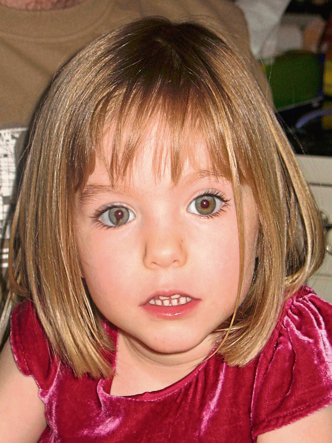 Police investigating Madeleine McCann disappearance receive hundreds of