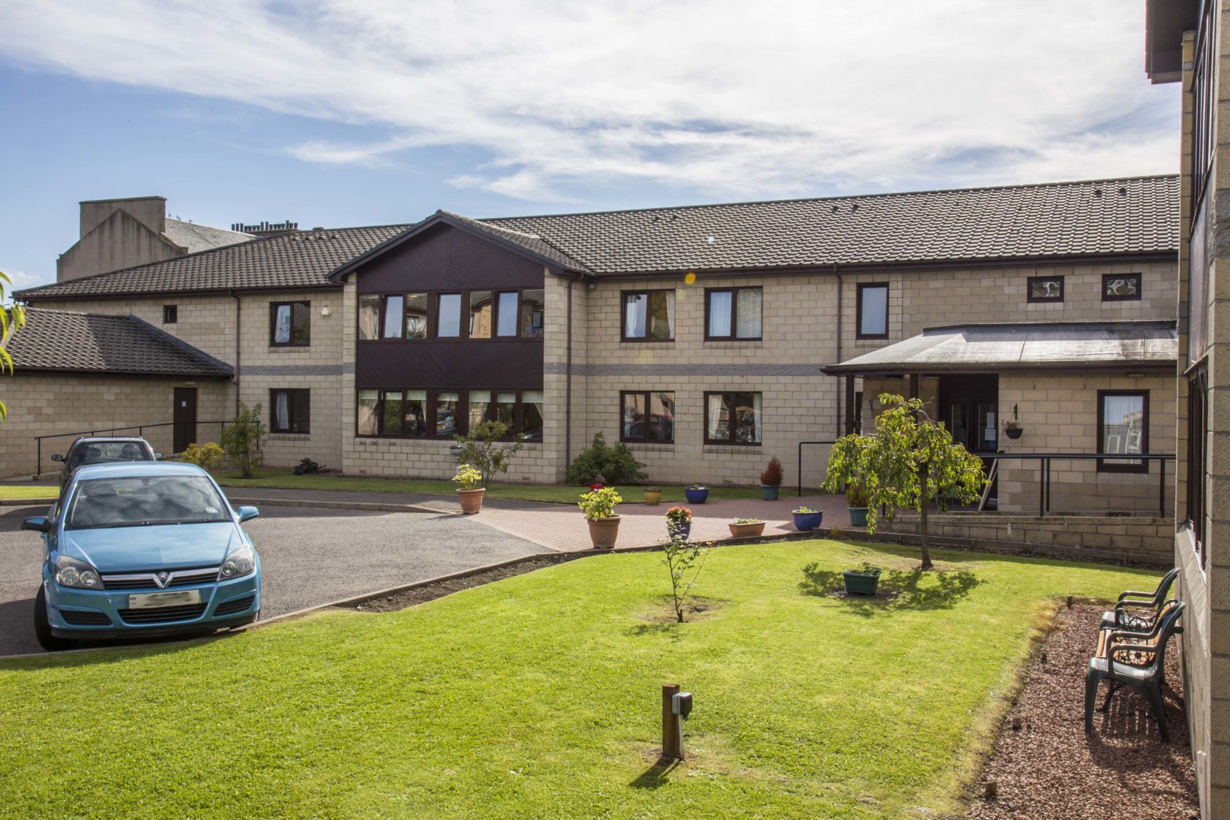 Dundee care home workers not offered followup Covid tests for weeks