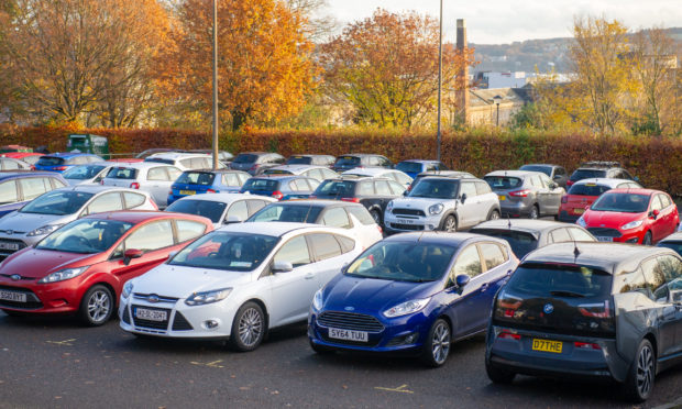 Parking at Dudhope Castle car park.