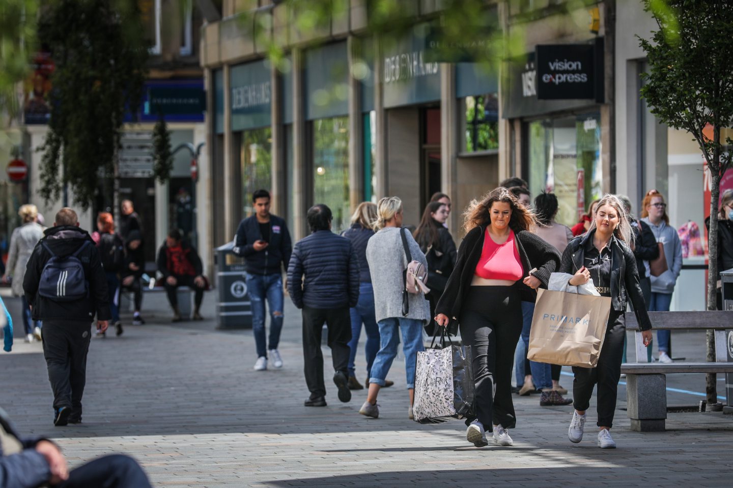 The Courier, CR0022098, News, Non-essential buisnesses and shops are reopening today after being closed for 14 weeks due to covid-19. Picture shows; shoppers take to the high street now that the shops are reopen again. Monday 29th June, 2020. Mhairi Edwards/DCT Media
