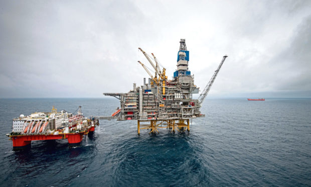 North Sea infrastructure should be used to drive carbon capture, the report states.