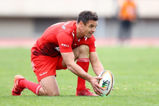Dan Carter is set to return to New Zealand in their post-COVID-19 Super Rugby event.