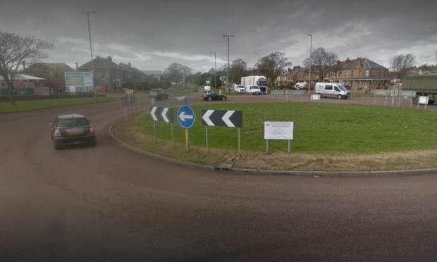 Work between the Strathmartine roundabout and Kingsway retail park will take place next week.
