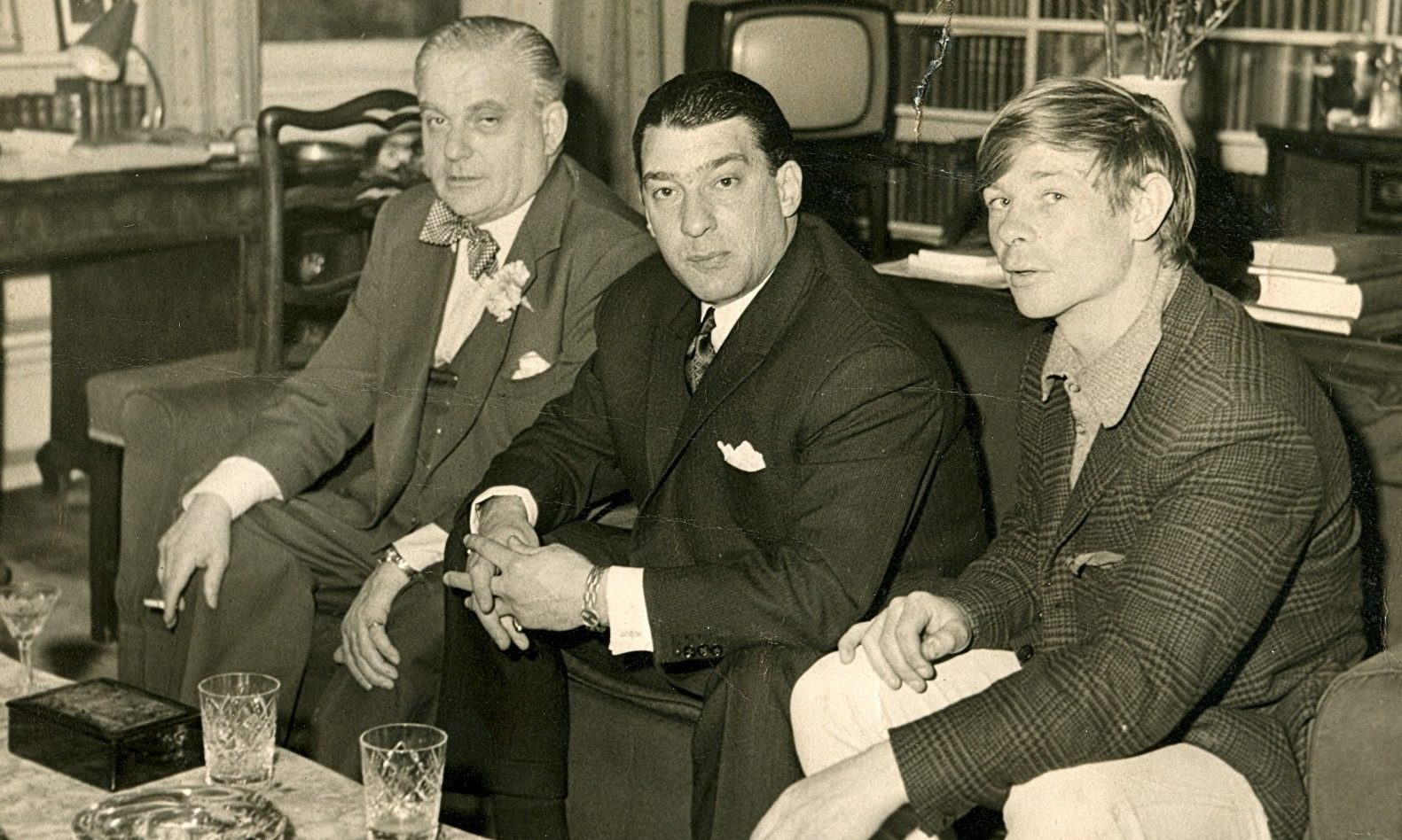 Lord Boothby, Ronnie Kray and Leslie Holt.