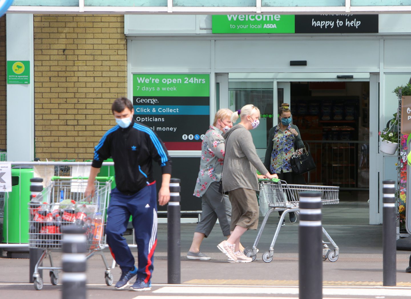 Fears of longterm cuts as Dundee Asda trials reduced working hours