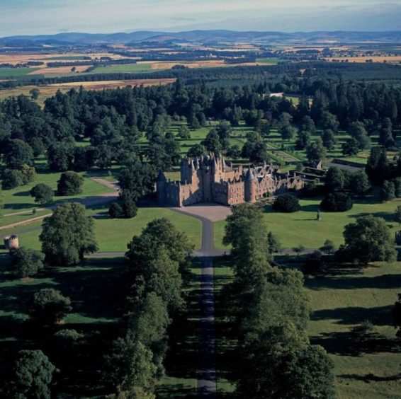 glamis castle virtual tour