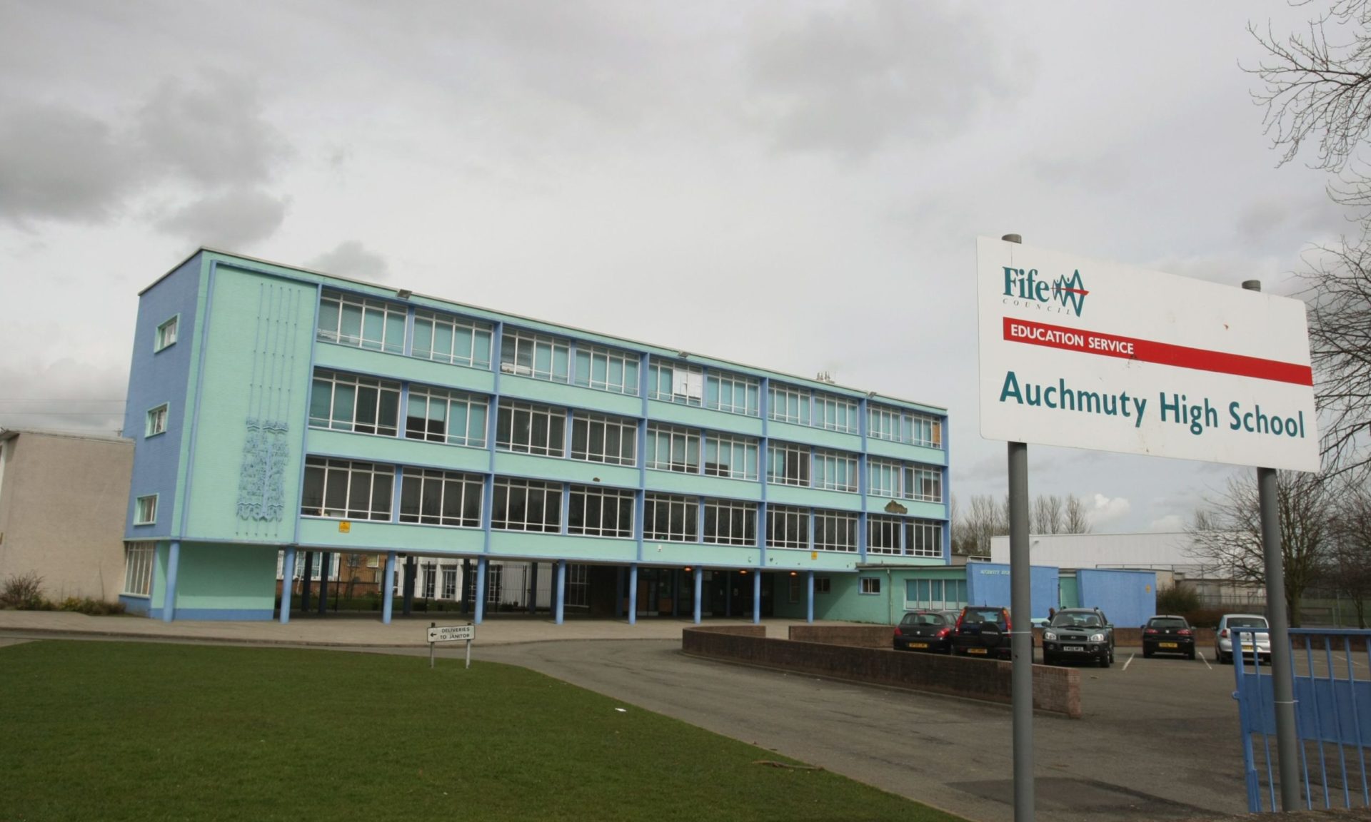 Covid-19 cases linked to more Fife schools confirmed by health board