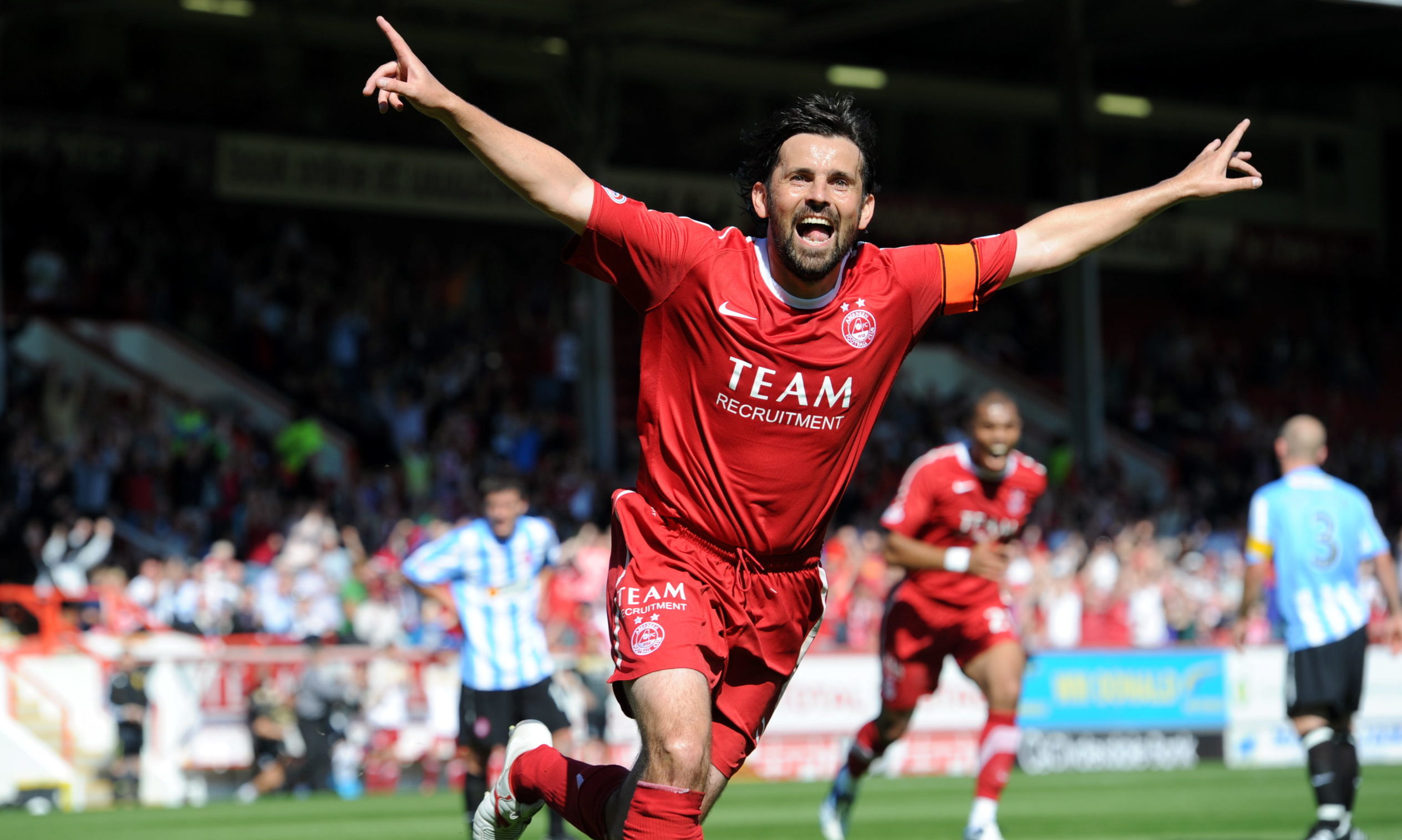 Paul Hartley celebrates his first goal of the afternoon from the penalty spot.