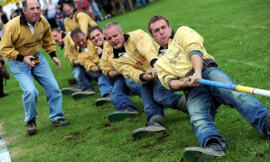 Aboyne Highland Games ;
Pictured - Cornhill Tug-O-War team compete at the games.
Picture by KAMI THOMSON .07-08-10