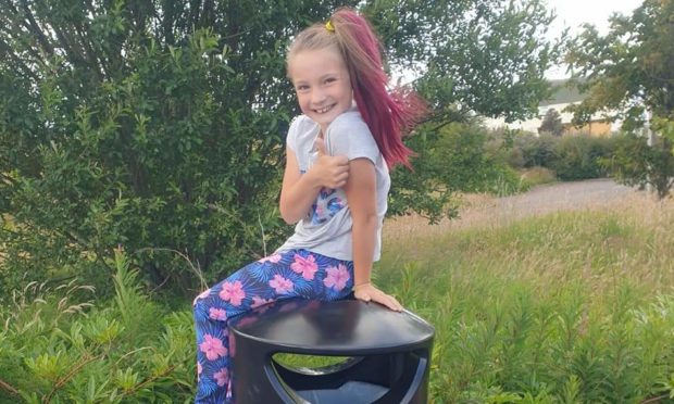 Lily Souter has been named as one of three lockdown litter heroes by Keep Scotland Beautiful.