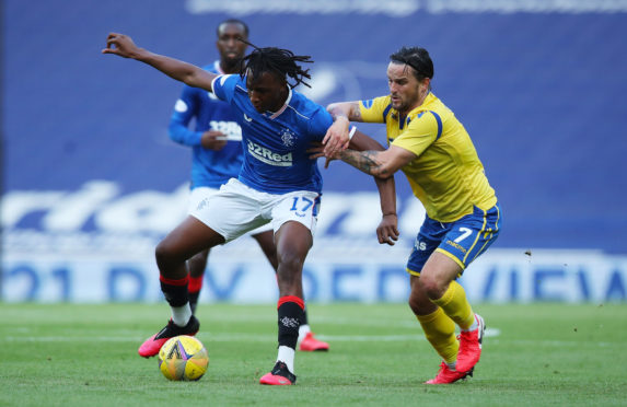 Craig Conway gets to grips with Joe Aribo.