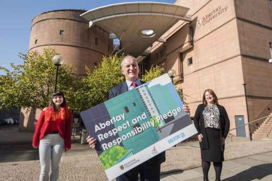 Principal of Abertay University, Prof Nigel Seaton with Abertay Students' Association President, Daniela Bandeva and Unite the Union rep Maureen Guild. Picture by Alan Richardson.