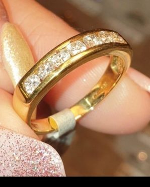 Police have recovered the gold diamond ring which is valued at £4,000.