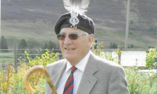 Andrew MacThomas of Finegand, 19th chief