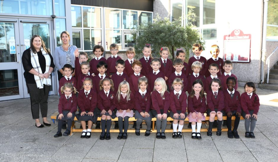Greyfriars Primary School P1 pupils with Miss Lucy McCormick, left, and Mrs Fiona Gourley, 2nd left.