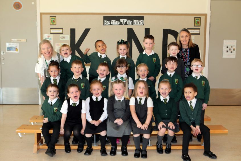 Craigowl Primary School class 2B with teachers Mrs Whyte and Mrs James.