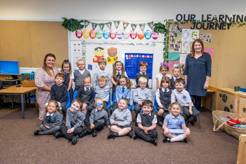 St Andrew's Dundee Primary School class P1 with teachers Ms Gaffney and Mrs Pattenden.