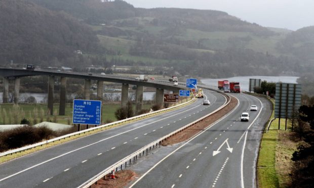 A view of the M90 off the Friarton Bridge heading to Bridge of Earn, at the Craigend junction.