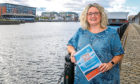Evening Tele - News - Jon Brady - Dundee City Deals - CR0003838 - Dundee - Picture Shows: CEO of Dundee & Angus Chamber of Commerce, Alison Henderson at City Quay  - Monday 24th September 2018