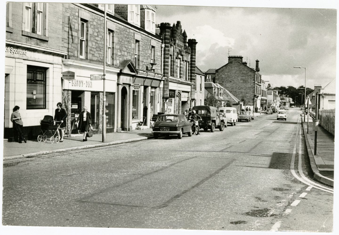 Monifieth memories From boozy barmaids to golfobsessed jute barons