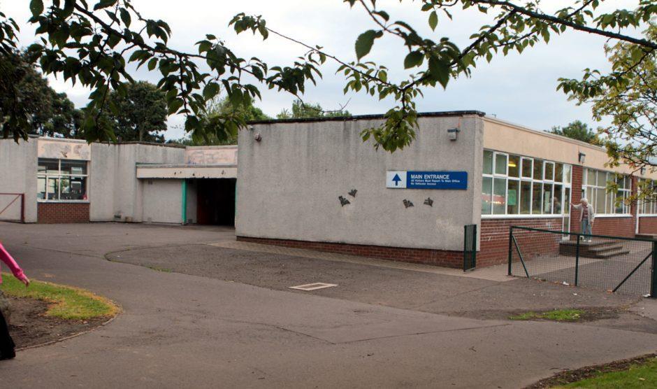 Exterior of Mill of Mains primary school.