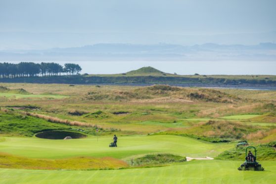 Courier News, Craig Smith Story, CR0012168 -- Tour of new Dumbarnie Links Golf Course by Leven, Fife. Picture shows scenes from the tour -- greenkeeping. Dumbarnie Links Golf Course, Dumbarnie Links Nature Reserve, Leven. Tuesday 30th  July 2019  Pic Credit - Steve MacDougall / DCT Media