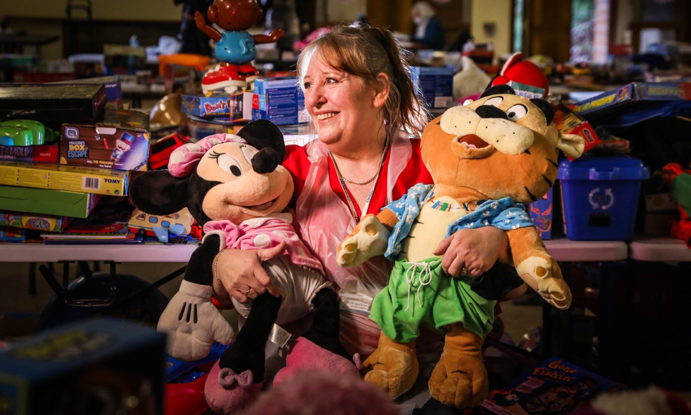 'Look what she started': Toy appeal started by Dundee girl Freya Skene helps 130 children at Christmas time - Vimarsana News