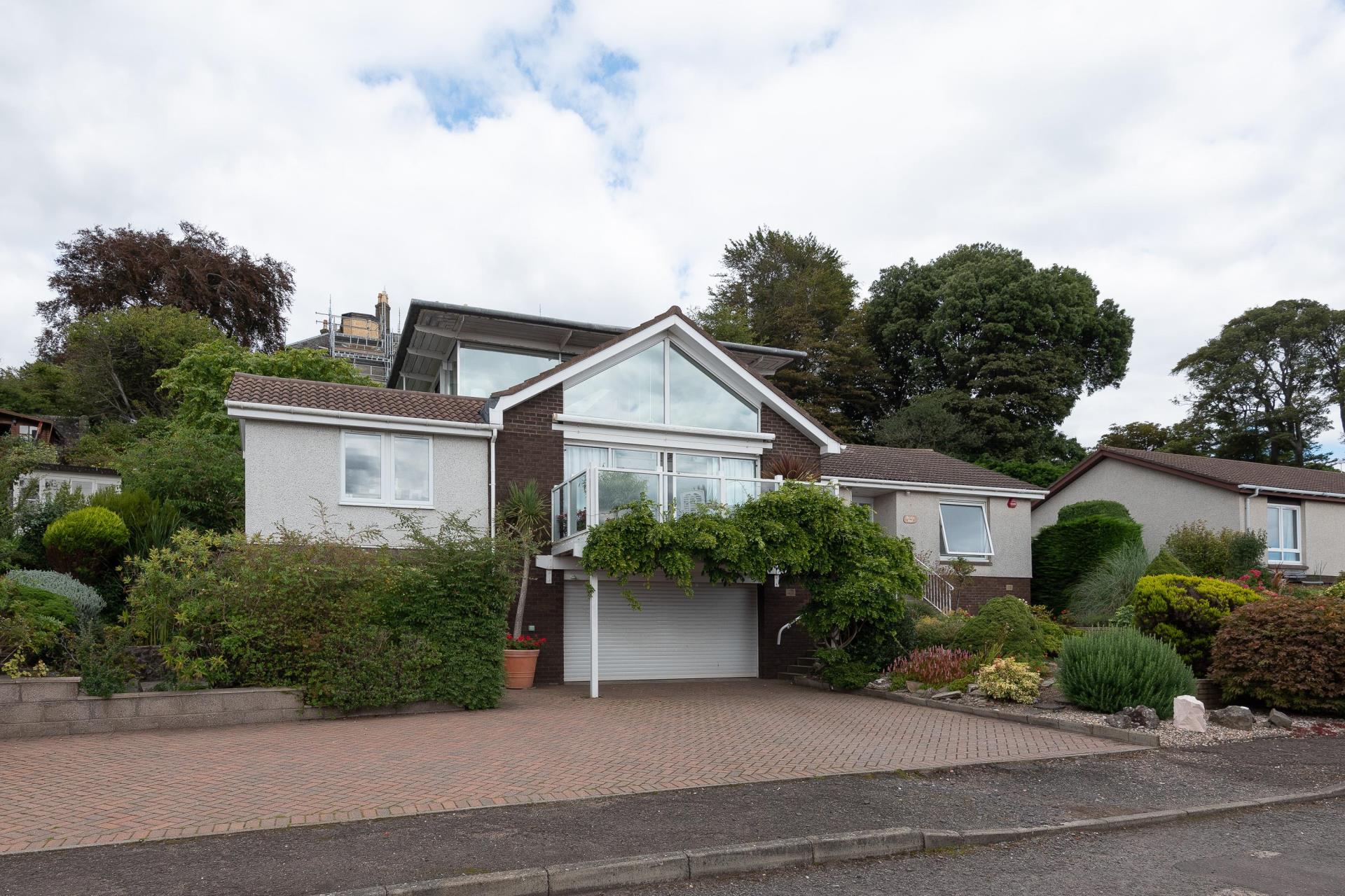 PROPERTY Amazing Broughty Ferry riverfront house has dramatic extension