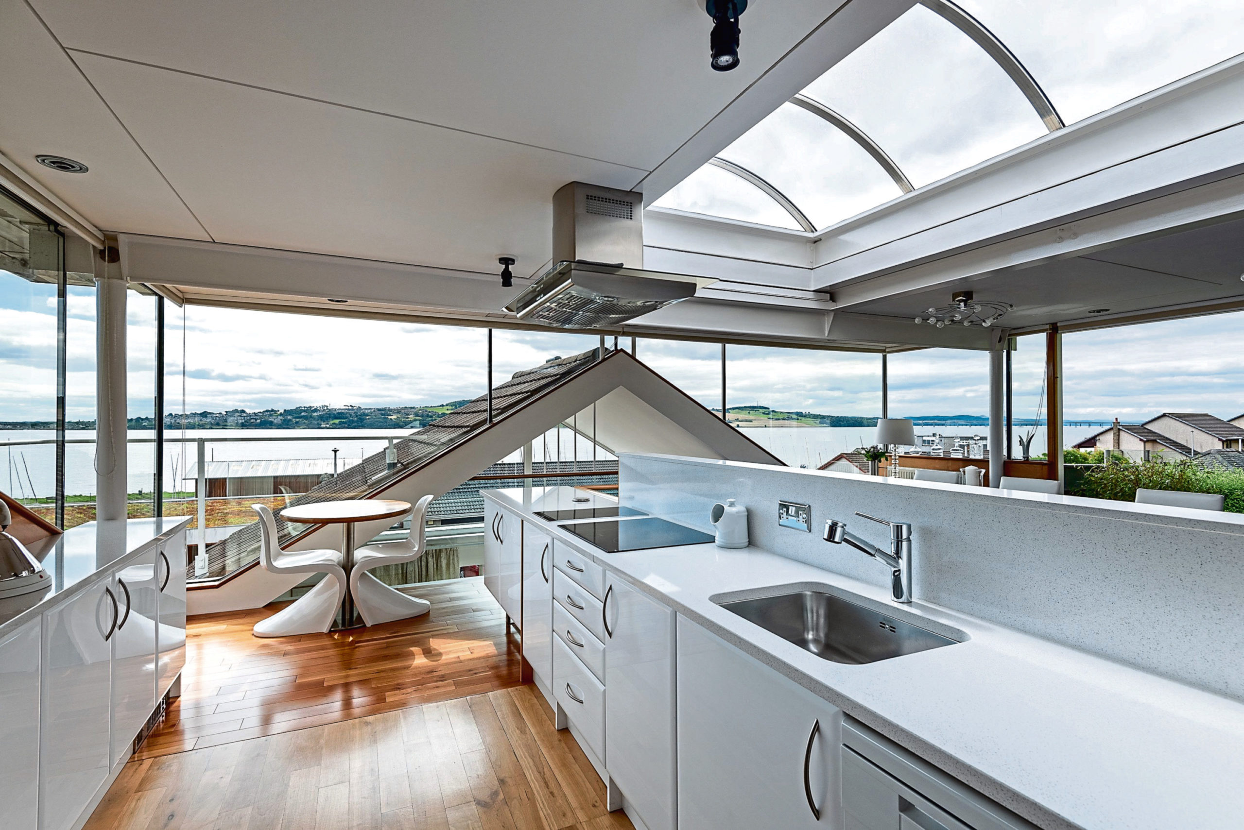 PROPERTY: Amazing Broughty Ferry riverfront house has dramatic extension - Vimarsana News