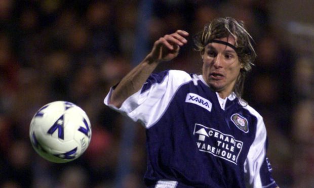 Claudio Caniggia in action for Dundee.