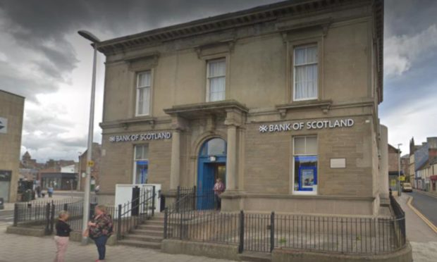 Munro tried to cash the fake cheque at the Bank of Scotland in Arbroath.