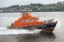 Tele News/Features. Ciaran Shanks story. Feature on emergency services in Dundee, pictures to be taken of Broughty Ferry Lifeboats team and specifically Murray Brown the coxswain. Picture shows; crew of Broughty Ferry RNLI Lifeboat on exercise on River Tay. Wednesday, 5th July, 2017.