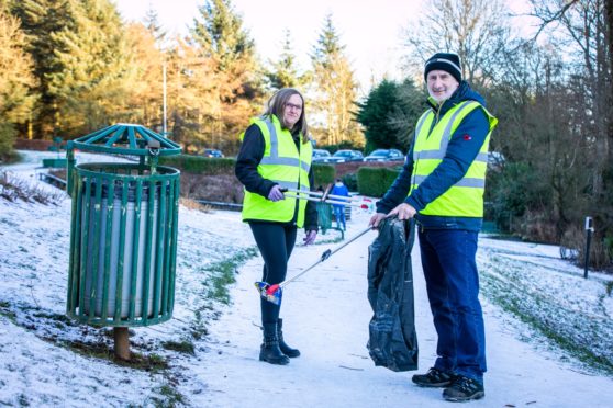 Sharon Longhurst and David Spence of Fife Street Champions want to highlight that since March they have collected of 3500 recklessly discarded covid masks around local public areas.