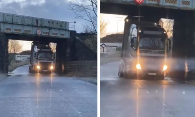 The lorry got stranded under the rail bridge on the busy Fife road. (pic Fife Jammer Locations).