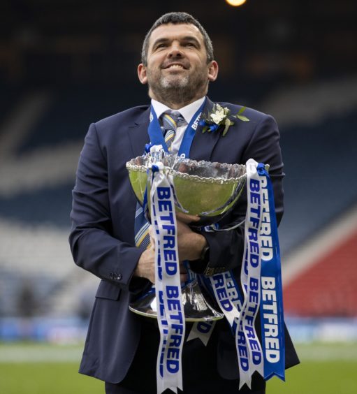 Callum Davidson with the Betfred Cup trophy.