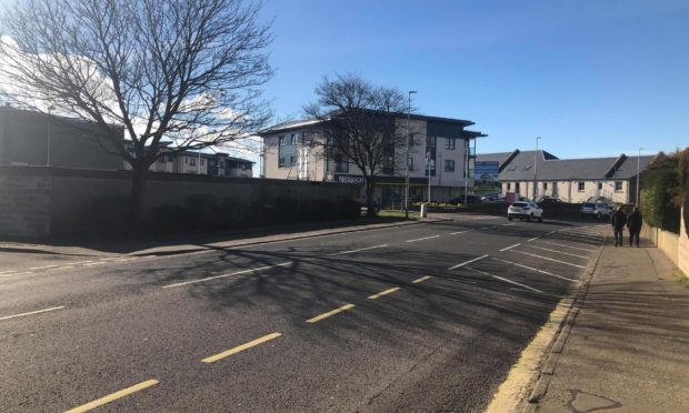 To go with story by James Simpson. Police conducting inquiries into the attack on a 14-year-old girl. Picture shows; GV of Ferry Road in Monifieth and police at the scene.. Ferry Road. James Simpson/DCT Media Date; 26/02/2021